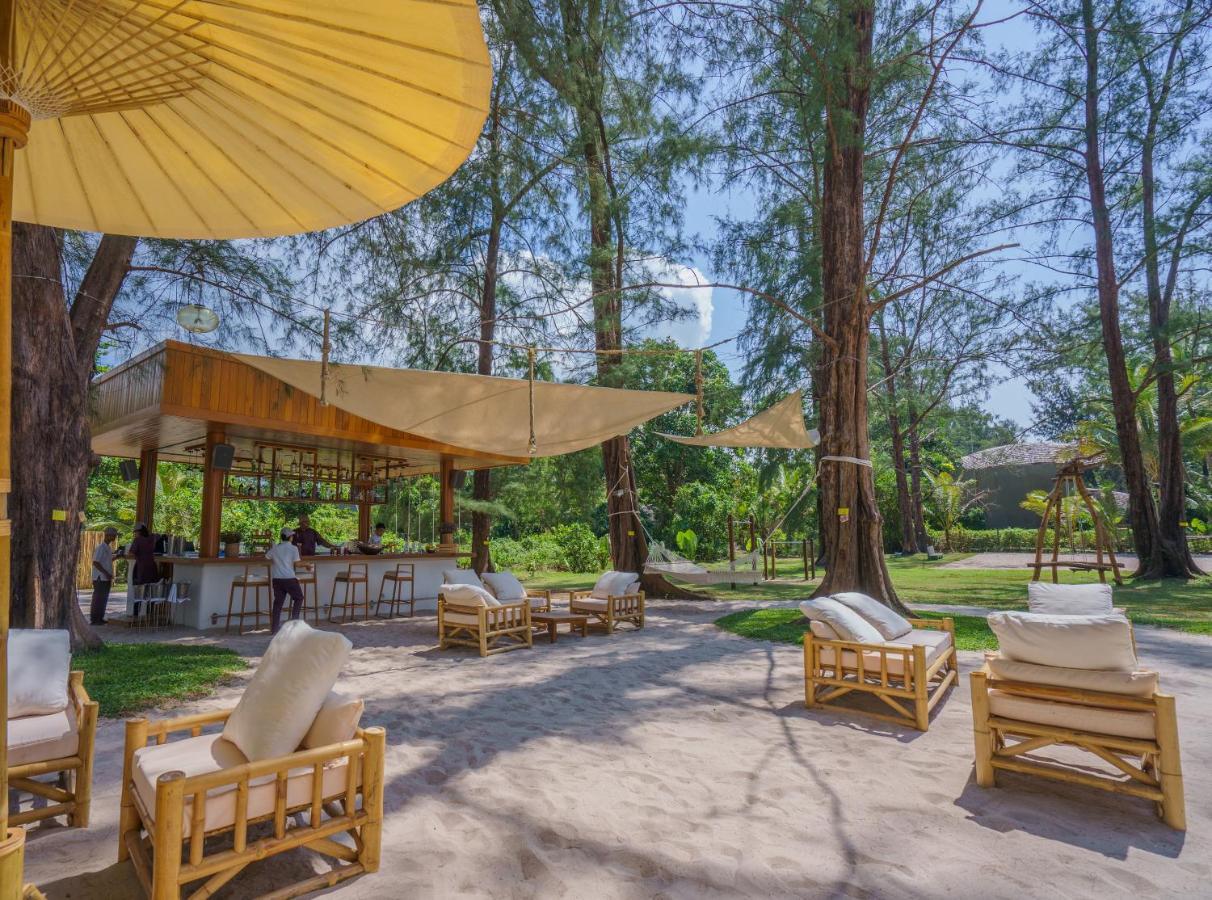 Sala Phuket Mai Khao Beach Resort Экстерьер фото