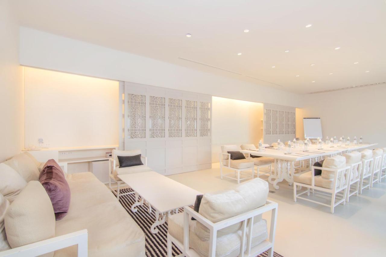 Sala Phuket Mai Khao Beach Resort Экстерьер фото